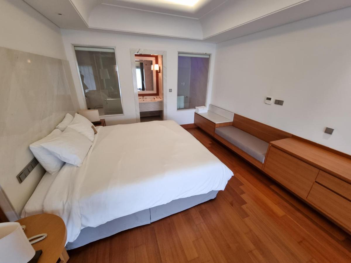 Pinegrove Hotel Gimhae Exterior foto